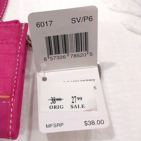 Coach Wallet - Picture 3 of 5